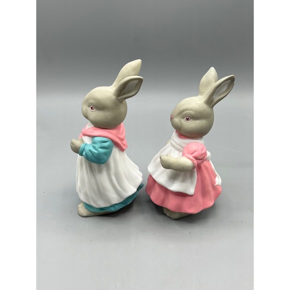 Vintage Carrot Patch Square Dept 56 Maypole Bunnies Vintage Easter Bunny - Picture 5 of 9